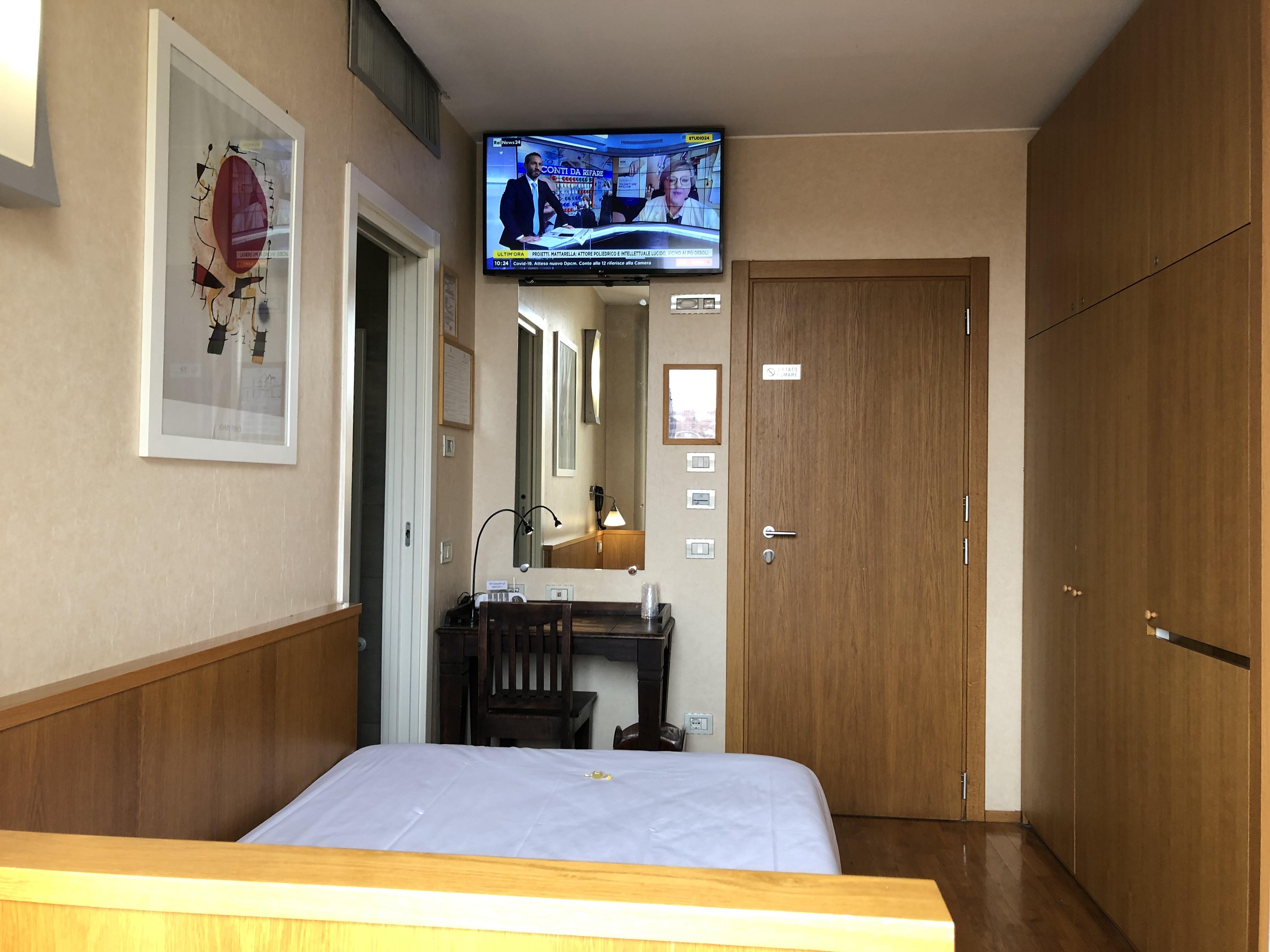 Eurohotel Milano Esterno foto