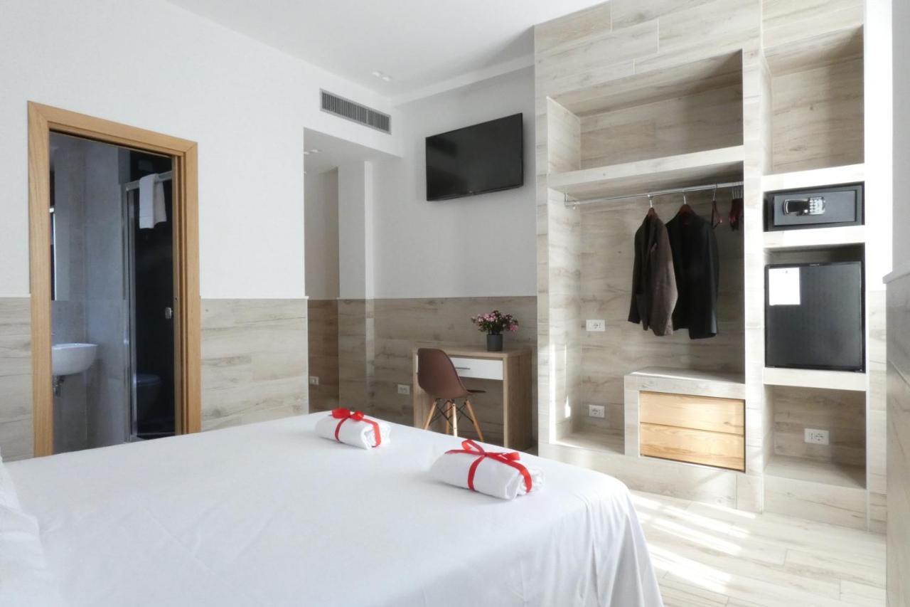 Eurohotel Milano Esterno foto