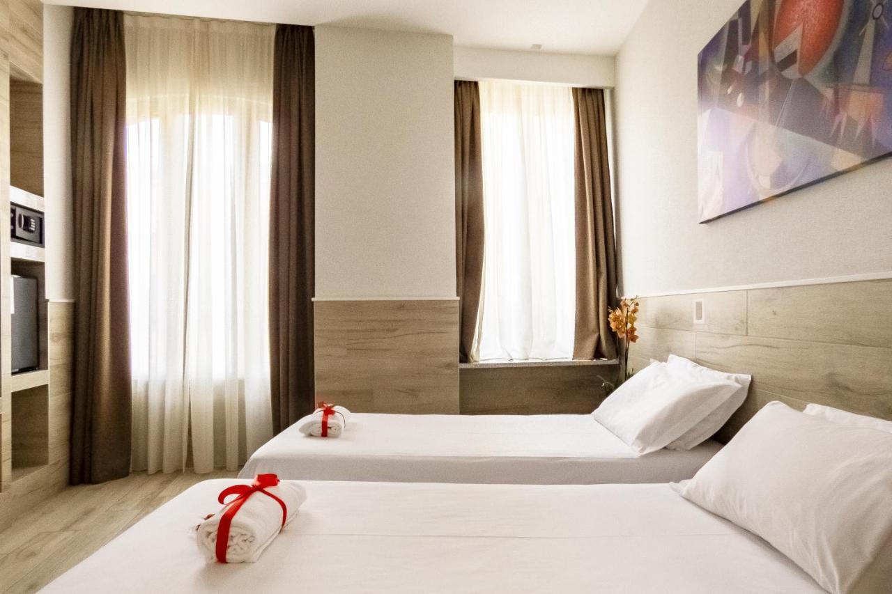 Eurohotel Milano Esterno foto